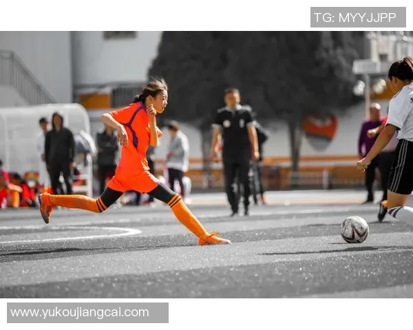 杭州足球队的拼搏之路在世锦赛上的精彩表现与感人故事